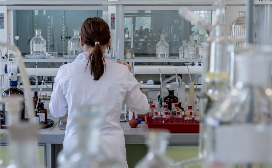 Tissues culture and research lab